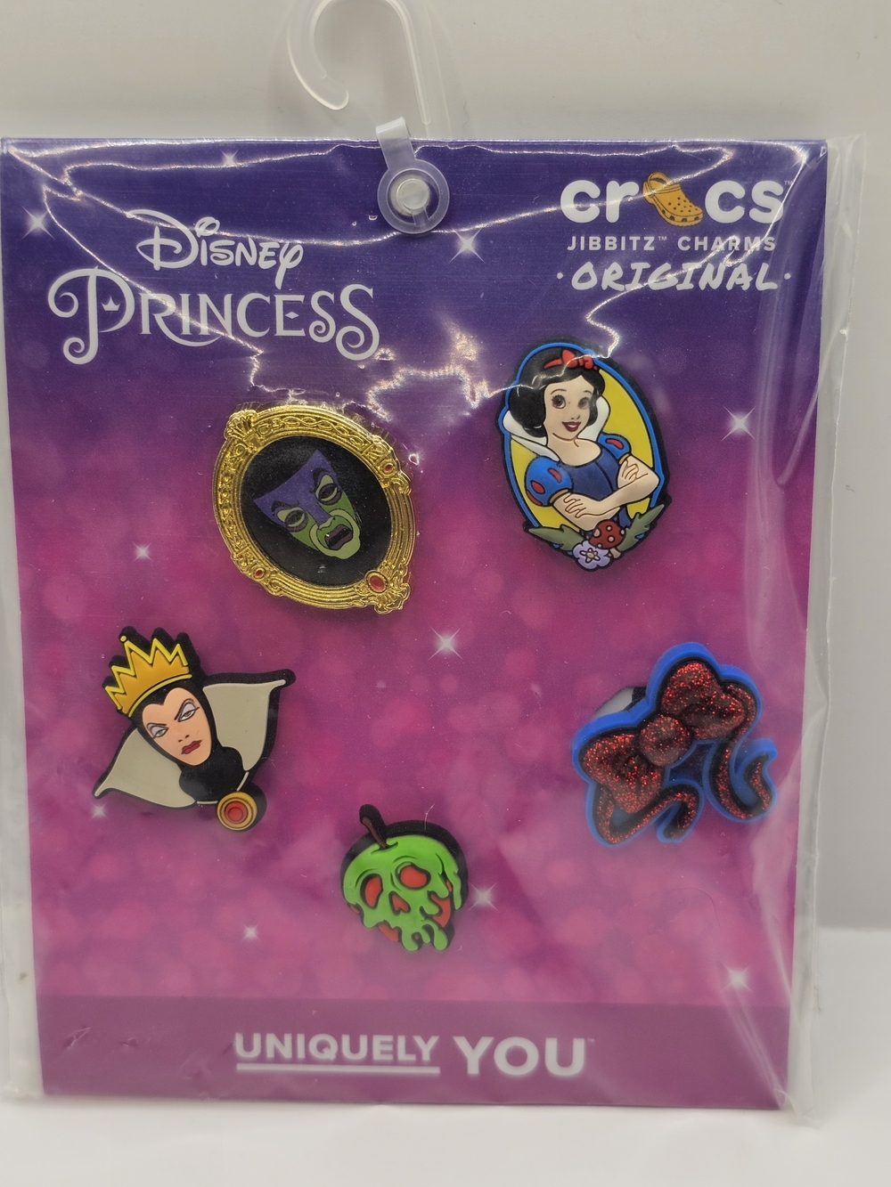 Disney Snow White Crocs Jibbitz 5 Pack Evil Queen Apple NEW